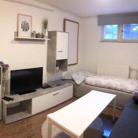 Apartamento Dorota Karlovy Vary Exterior foto